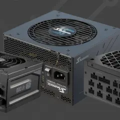 Tre datorkraftaggregat: Cooler Master V1300, Seasonic och Corsair SF1000L. Dessa är redo för framtidens ATX 3.0-standard.