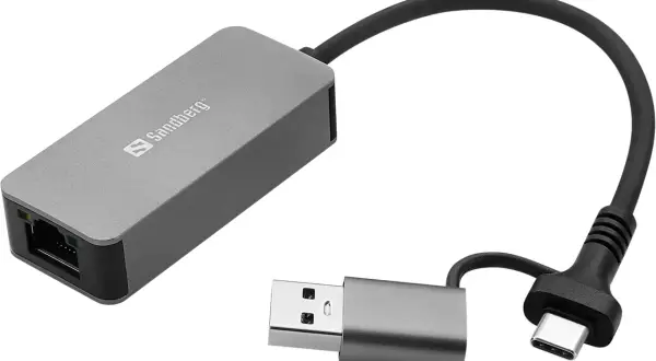 Sandberg nätverksadapter med USB-A och USB-C kontakter. Denna adapter visar vad betyder USB och hur det kan användas för att ansluta till nätverk.