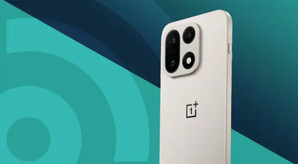 En ljusbeige mobil med en distinkt kameramodul och OnePlus-logotyp. En förhandstitt på kommande mobiler.