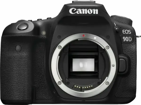 En närbild av en Canon EOS 90D kamera, redo för ett test.