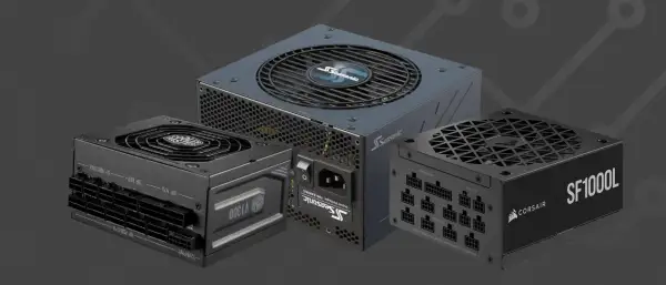 Tre datorkraftaggregat: Cooler Master V1300, Seasonic och Corsair SF1000L. Dessa är redo för framtidens ATX 3.0-standard.